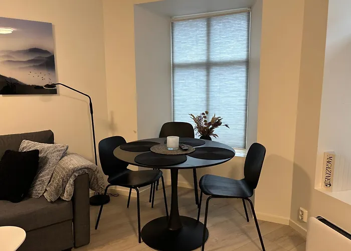 Modern - Steps From Grieghallen And Trainstation Appartement Bergen